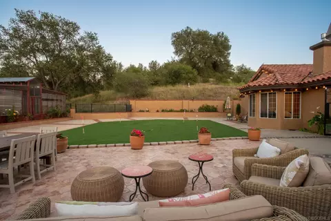 Exterior - 24922 Terreno Dr, Temecula, CA 92590 photo 16 of 26