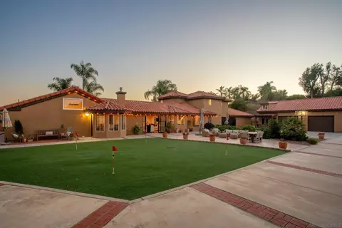 Exterior - 24922 Terreno Dr, Temecula, CA 92590 photo 12 of 26