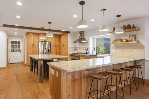 24922 Terreno Dr, Temecula, CA 92590