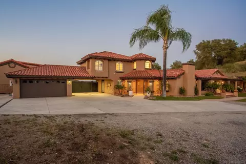 Exterior - 24922 Terreno Dr, Temecula, CA 92590 photo 18 of 26
