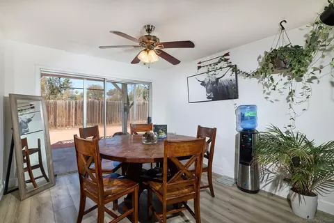 Dining - 14958 La Manda, Poway, CA 92064 photo 1 of 2