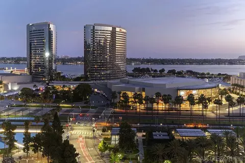 555 Front St #1502, San Diego, CA 92101