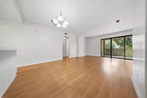 Living - 1257 E Grand Ave # D, Escondido, CA 92027 photo 2 of 5
