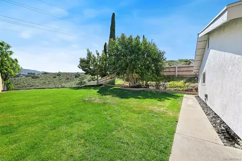 12437 Ridgeton Dr, Lakeside, CA 92040 photo 28