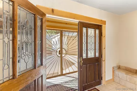 732 Hamilton Ln, Fallbrook, CA 92028 photo 9