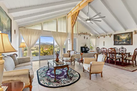 732 Hamilton Ln, Fallbrook, CA 92028 photo 13