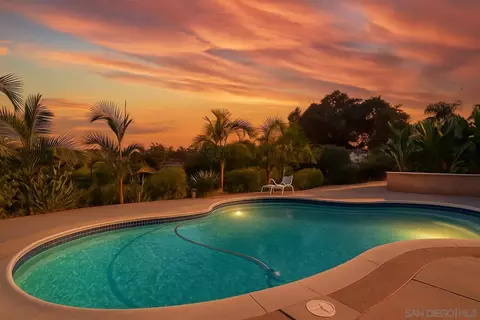 732 Hamilton Ln, Fallbrook, CA 92028 photo 5