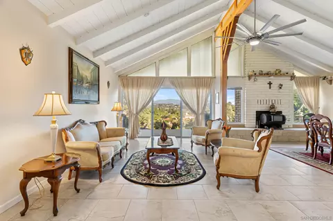 732 Hamilton Ln, Fallbrook, CA 92028 photo 12
