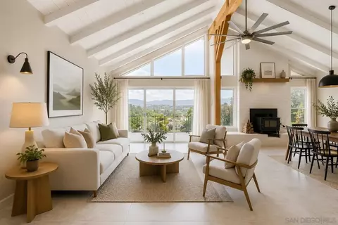 Living - 732 Hamilton Ln, Fallbrook, CA 92028 photo 1 of 5