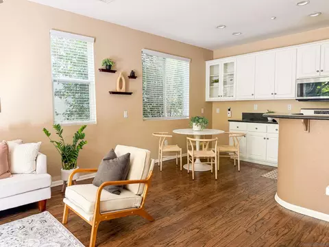 1195 W Spruce St, San Diego, CA 92103