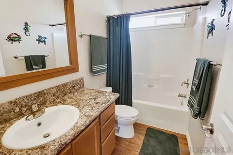 Bath - 20530 Cinnamon Dr, Jamul, CA 91935 photo 3 of 3