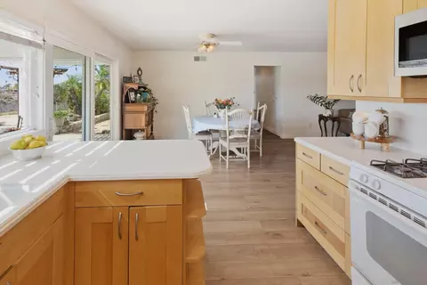Kitchen - 13650 Ahwahnee Way, Poway, CA 92064 photo 3 of 3