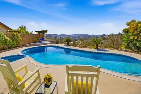 Exterior - 13650 Ahwahnee Way, Poway, CA 92064 photo 5 of 22