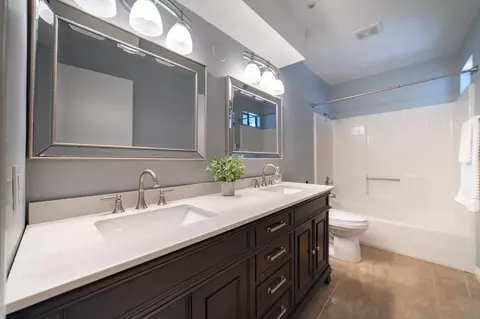 Bath - 1102 La Mesa, Spring Valley, CA 91977 photo 4 of 5