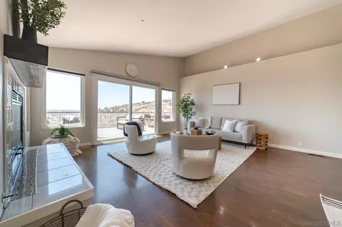 Living - 1102 La Mesa, Spring Valley, CA 91977 photo 2 of 4