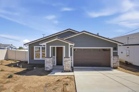 2 W Pine St, Altadena, CA 91001