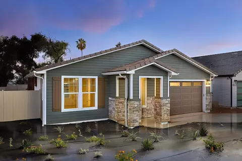 Exterior - 2 W Pine St, Altadena, CA 91001 photo 2 of 6