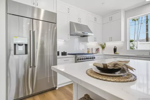 Kitchen - 2 W Pine St, Altadena, CA 91001 photo 3 of 6