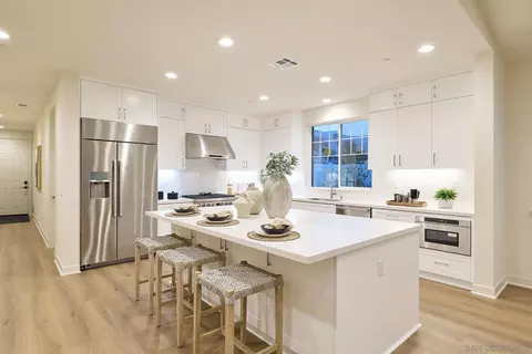 Kitchen - 2 W Pine St, Altadena, CA 91001 photo 8 of 13