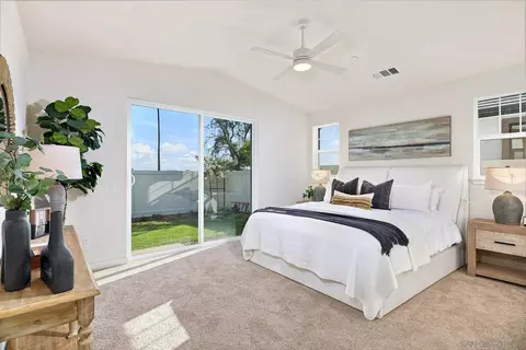 Bedroom - 2 W Pine St, Altadena, CA 91001 photo 3 of 3