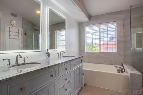 Bath - 473 Avenida Canora, Oceanside, CA 92057 photo 1 of 8