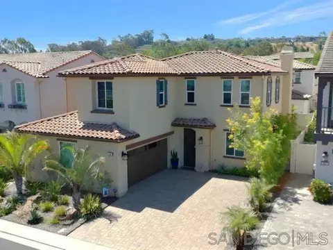 Exterior - 4209 Francia Way, Oceanside, CA 92057 photo 7 of 10
