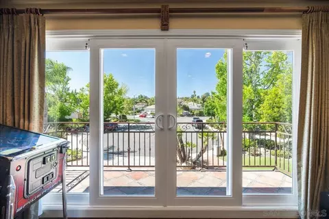 Entry Way - 16879 Saint Andrews, Poway, CA 92064 photo 6 of 6