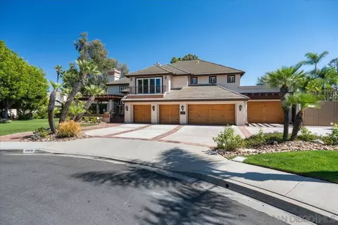 Exterior - 16879 Saint Andrews, Poway, CA 92064 photo 2 of 16