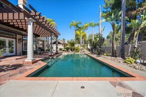 Exterior - 16879 Saint Andrews, Poway, CA 92064 photo 8 of 16