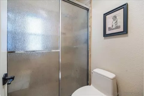 Bath - 16879 Saint Andrews, Poway, CA 92064 photo 2 of 10