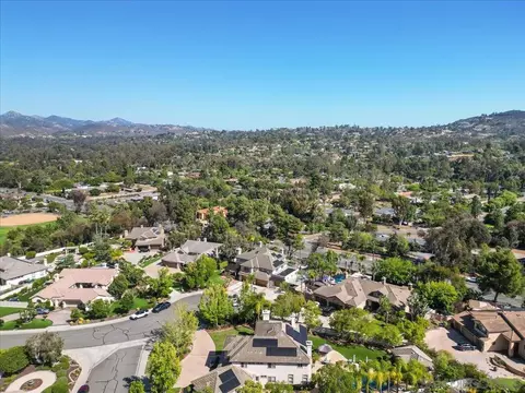 View/Area - 16879 Saint Andrews, Poway, CA 92064 photo 4 of 4