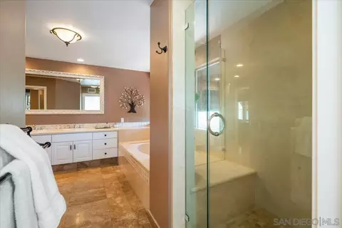 Bath - 16879 Saint Andrews, Poway, CA 92064 photo 6 of 10