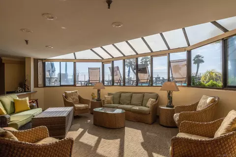 Living - 3940 Gresham St #251, San Diego, CA 92109 photo 6 of 6