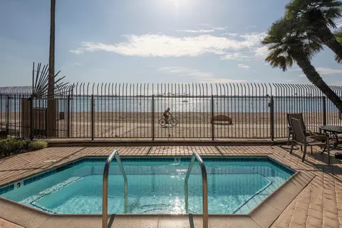 Exterior - 3940 Gresham St #251, San Diego, CA 92109 photo 4 of 8