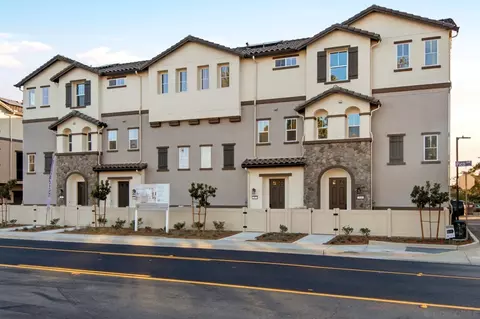 244 Pico Ave #3, San Marcos, CA 92069