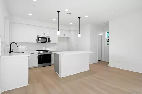 244 Pico Ave #3, San Marcos, CA 92069