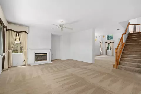 Living - 31305 Gleneagles, Temecula, CA 92591 photo 2 of 13