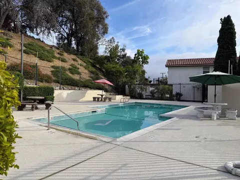Exterior - 2944 Cottingham St, Oceanside, CA 92054 photo 4 of 4