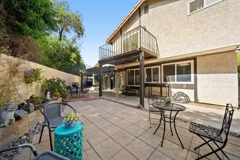 Exterior - 2944 Cottingham St, Oceanside, CA 92054 photo 3 of 4
