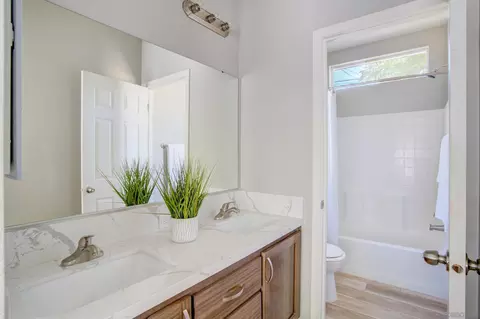 Bath - 3967-3969 Rogers Rd, Spring Valley, CA 91977 photo 1 of 3