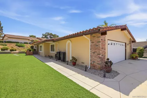 Exterior - 28221 Stonington Way, Escondido, CA 92026 photo 6 of 14