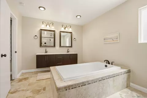 Bath - 28221 Stonington Way, Escondido, CA 92026 photo 1 of 5