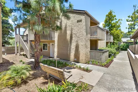 8644 Via Mallorca #F, La Jolla, CA 92037
