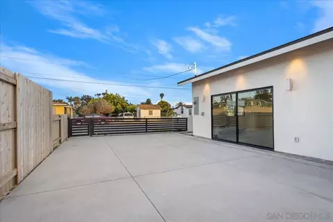 Exterior - 1339 Higgins, Oceanside, CA 92058 photo 9 of 12