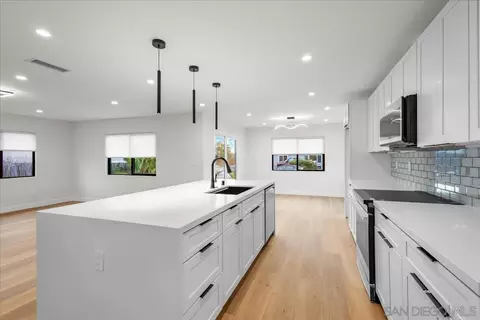 Kitchen - 1339 Higgins, Oceanside, CA 92058 photo 1 of 3