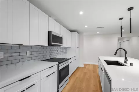 Kitchen - 1339 Higgins, Oceanside, CA 92058 photo 2 of 3