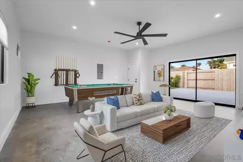 Living - 1339 Higgins, Oceanside, CA 92058 photo 4 of 4