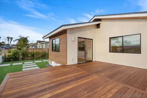 Exterior - 1339 Higgins, Oceanside, CA 92058 photo 5 of 12
