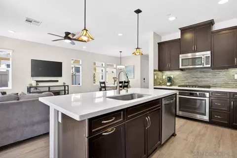 13220 Midnight Star Way, Lakeside, CA 92040