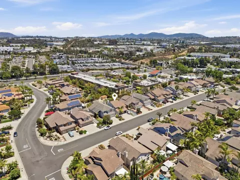 View/Area - 2214 Brookhaven, Vista, CA 92081 photo 4 of 6